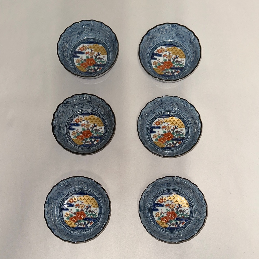 Set of 6 Vintage Japanese Imari Style Porcelain Bowls Scalloped Floral